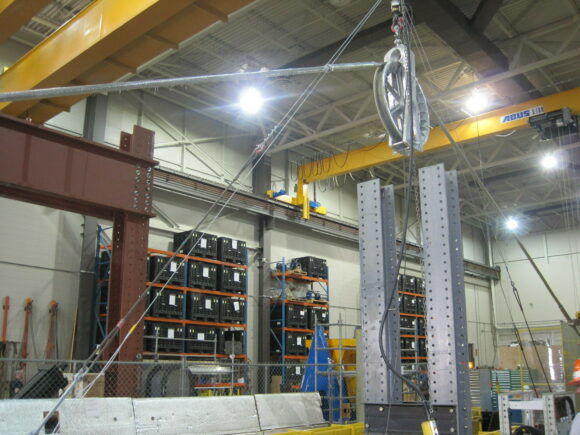 A sheave test being performed in the Kinectrics Mechanical testing lab