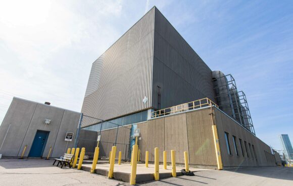 Gridsim exterior photograph